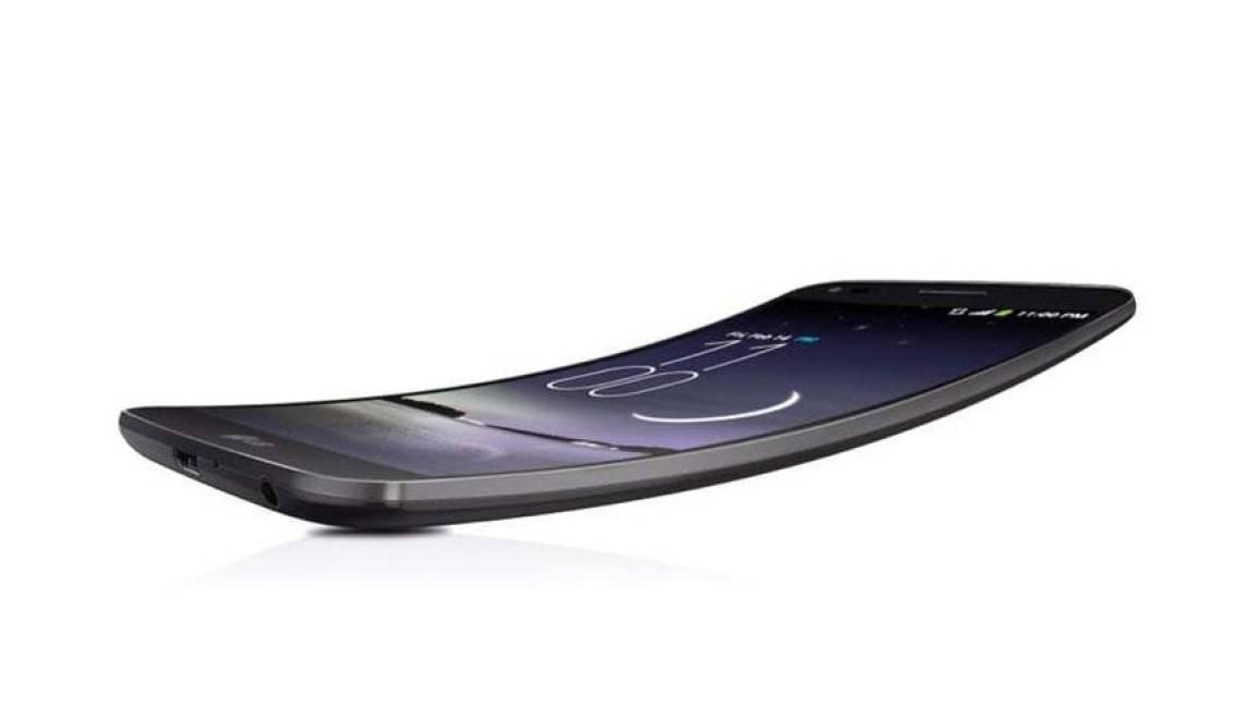 LG Flex, primer celular con pantalla curvada