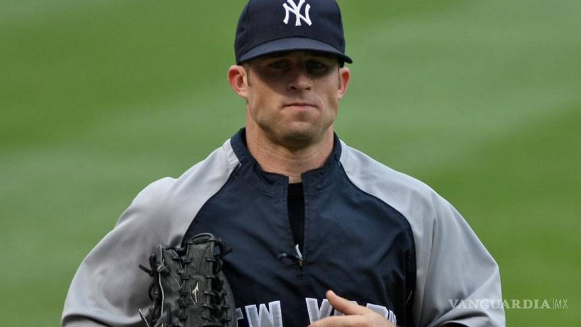 Gardner amplía contrato con Yankees