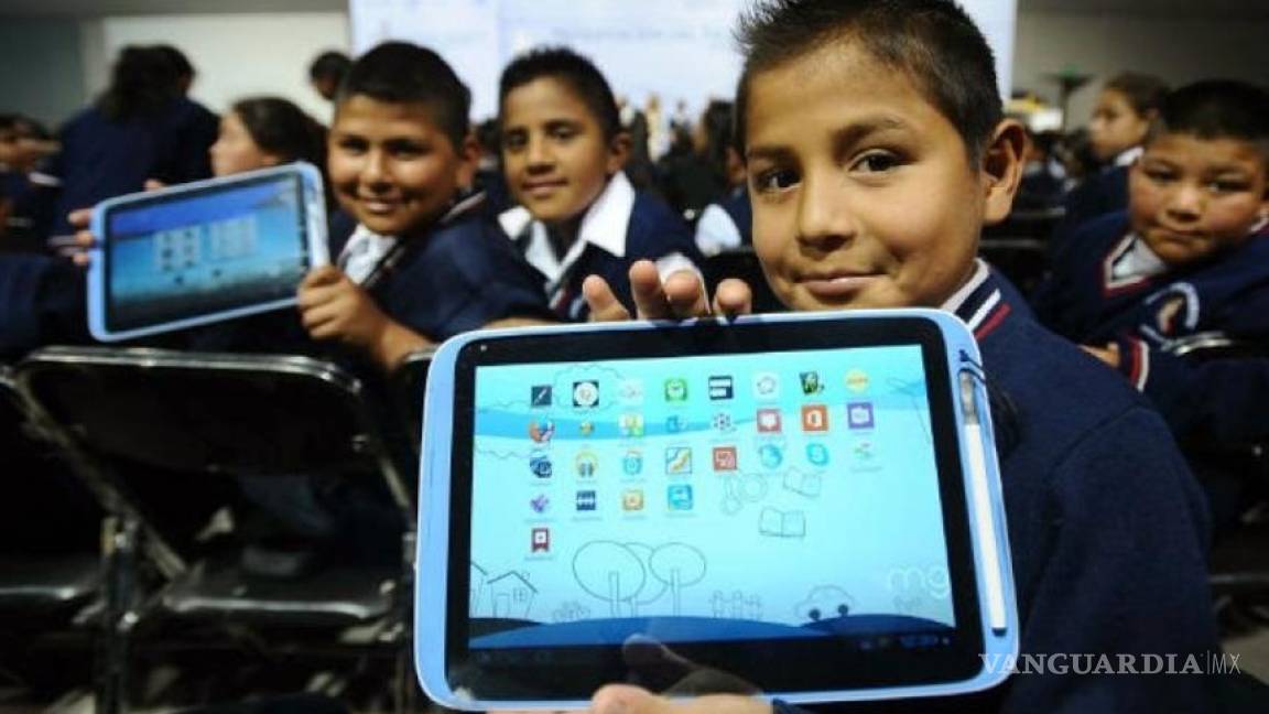 Asaltan a niños de primaria de Ecatepec; les roban sus tablets de la SEP