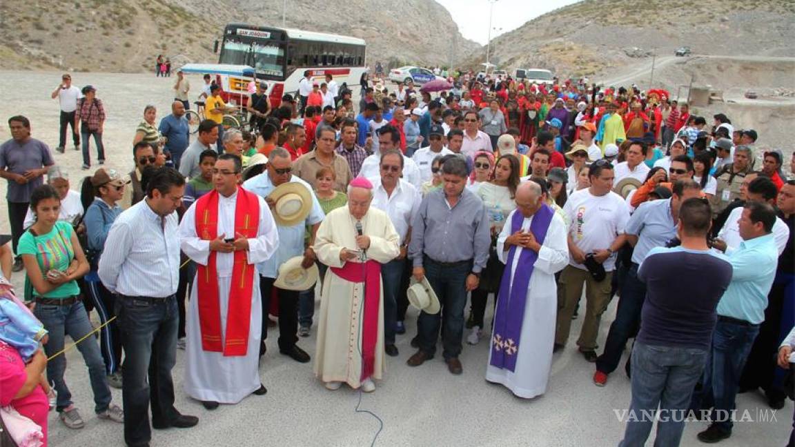 Saldo blanco en celebración del Viacrucis en Torreón