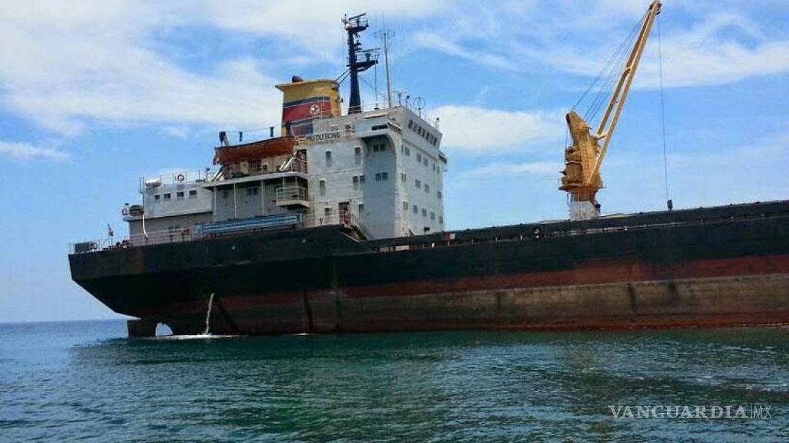 Solicitan incautar barco norcoreano retenido en México