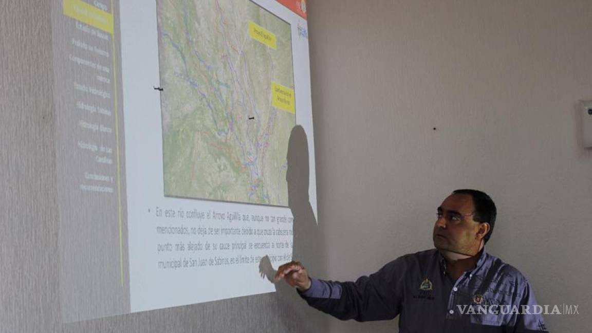 Entrega UANL estudio hidrológico que busca evitar inundaciones en Sabinas