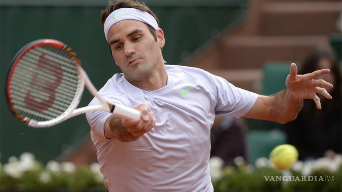 Federer se luce en octavos de final