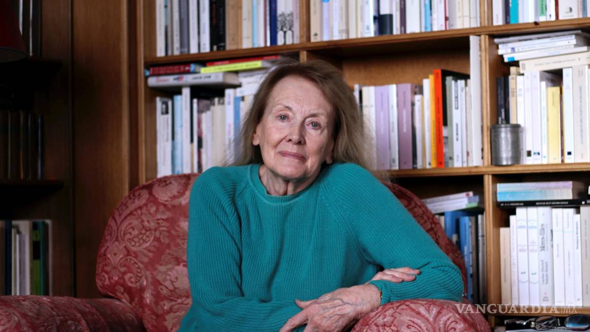 La escritora francesa Annie Ernaux es la decimoséptima mujer en recibir el premio Nobel de Literatura