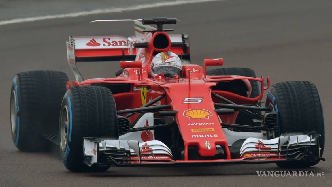 Ferrari presenta SF70 H con el que espera volver a ganar