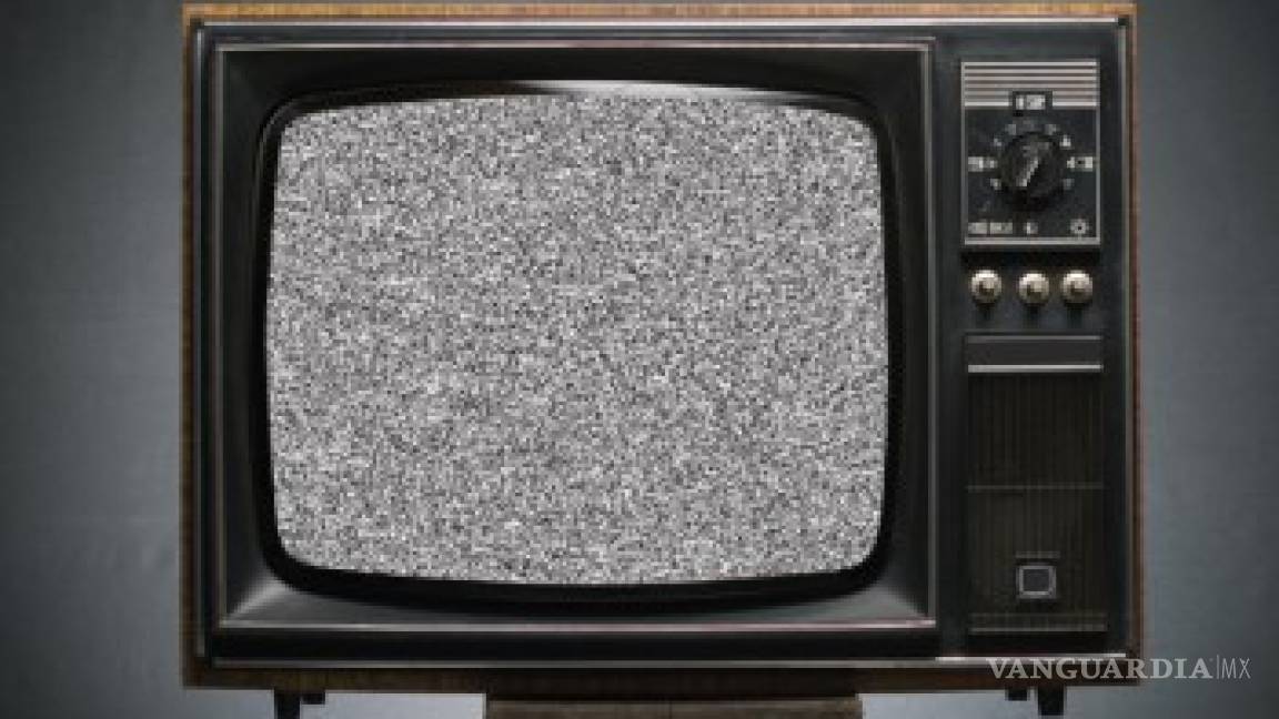 Avala Senado posponer apagón en TV pública