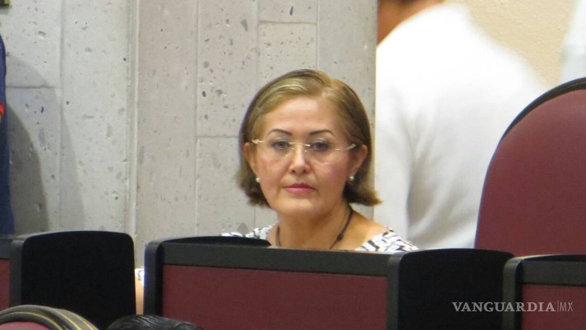 Eva Cadena asegura que se defenderá de las acusaciones, con o sin fuero