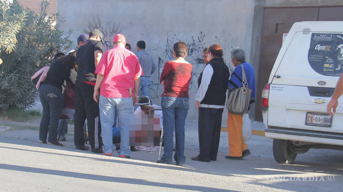 Mujer encuentra colgado a su hijo en Torreón