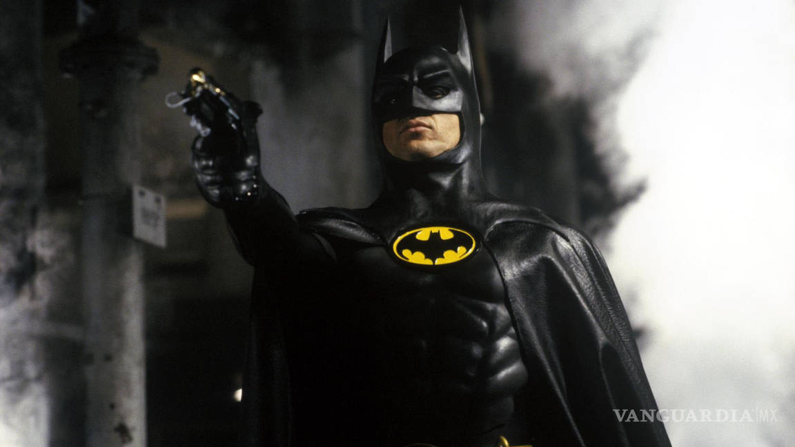 Michael Keaton amenaza a Putin con vestirse de Batman