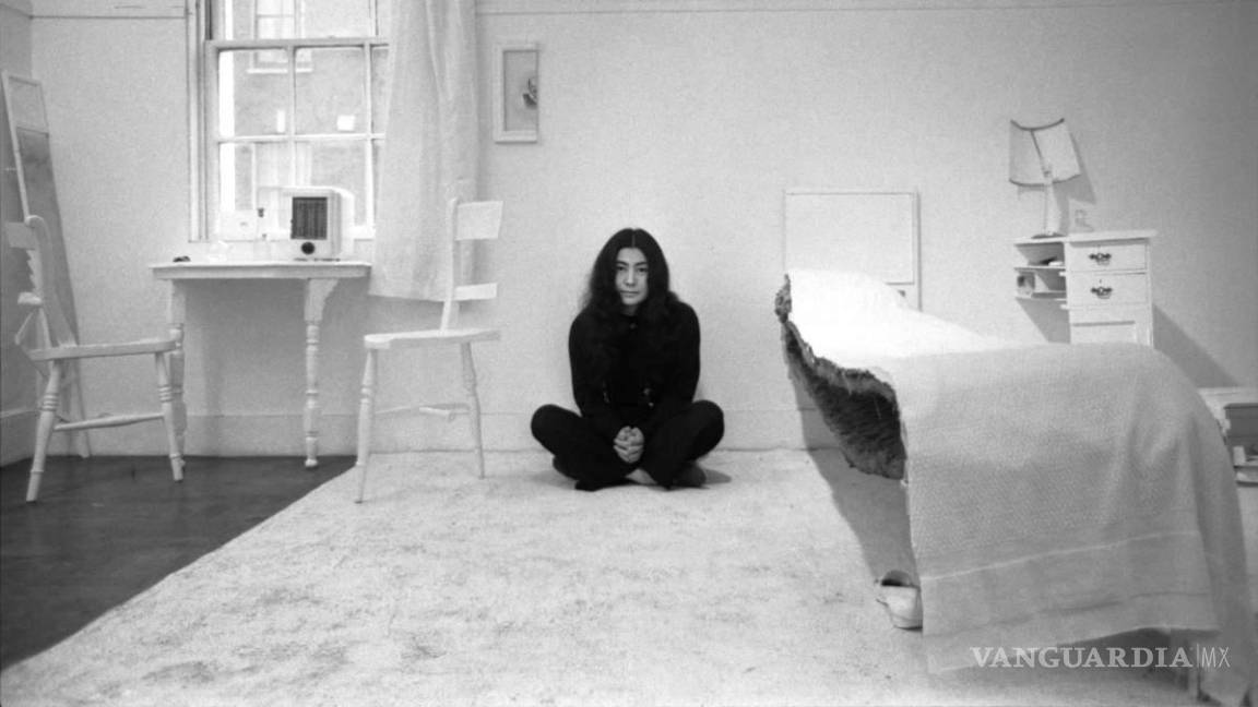 Yoko Ono ofrece un ‘lienzo en blanco’ para experimentar en el Tate Modern