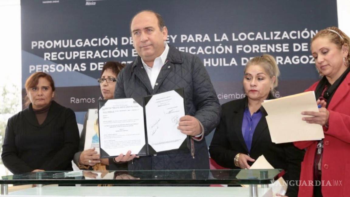 Rubén Moreira promulga Ley para Localización, Recuperación e Identificación Forense de Personas