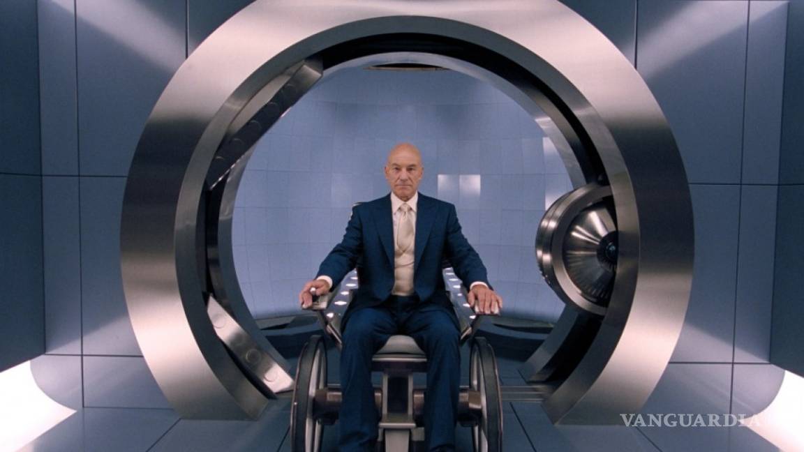 Inspirados en los X-Men, jóvenes diseñan silla de ruedas que se controla con la mente