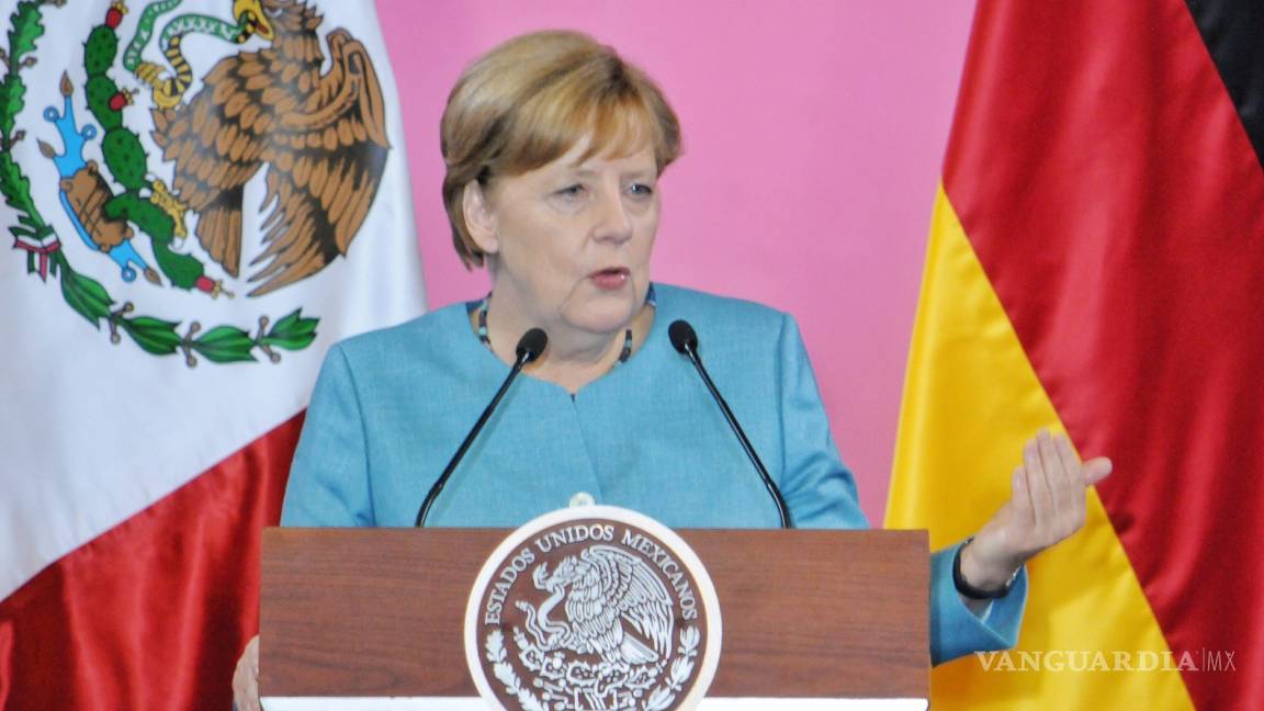 Levantar muros no resuelve problemas: Angela Merkel