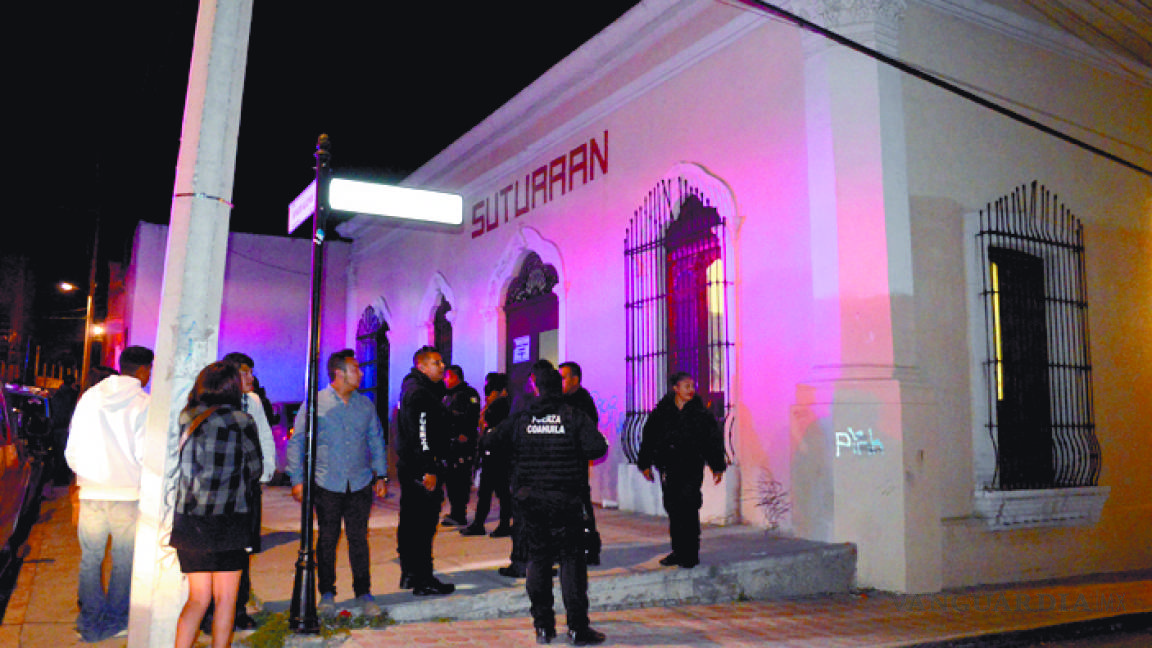 Suspenden posada estudiantil; halla Policía a menores bebiendo en Saltillo