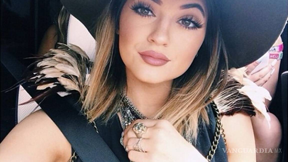 ¿Cómo hacer que tu lipstick dure por horas? Kylie Jenner revela su secreto