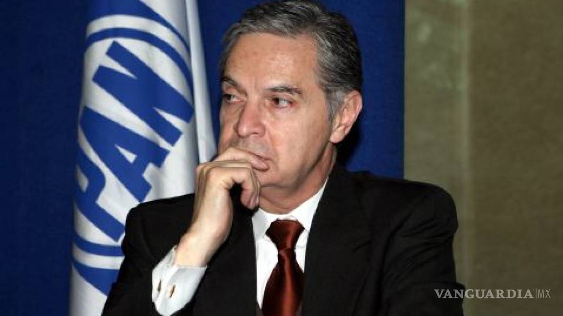 Luis Ernesto Derbez va por candidatura presidencial