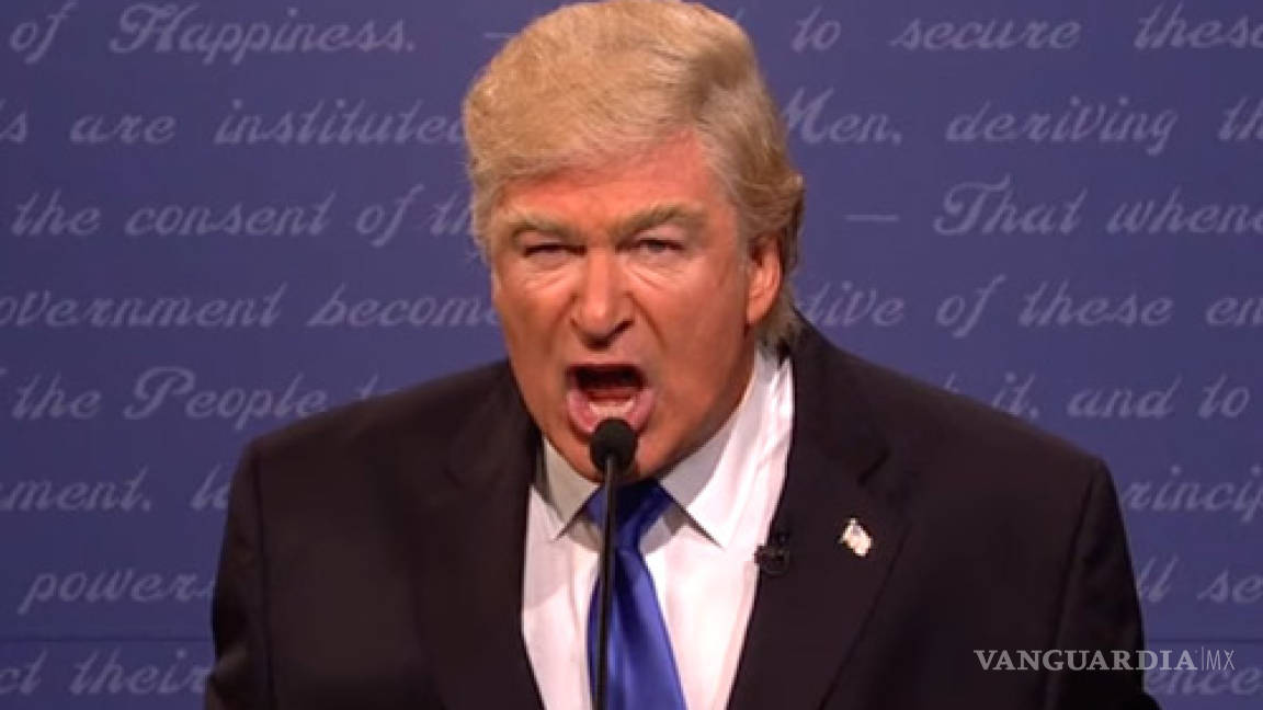Alec Baldwin imita perfectamente a Donald Trump en ‘Saturday Night Live’ (video)