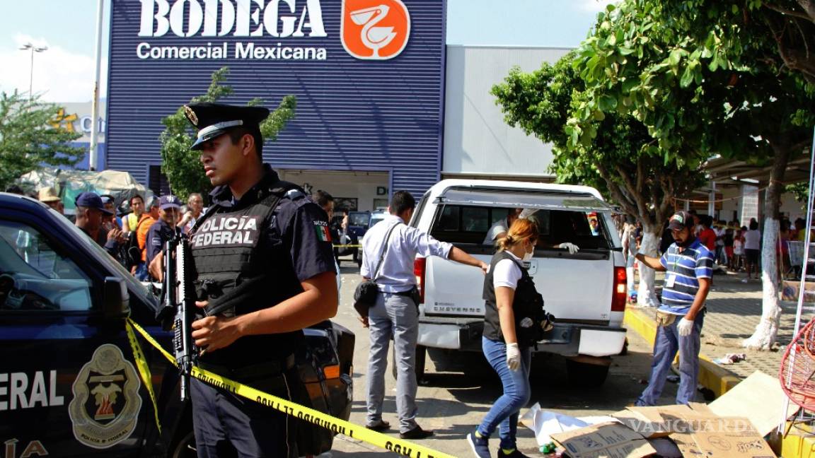 Comando armado ataca tianguis en Acapulco; 6 muertos