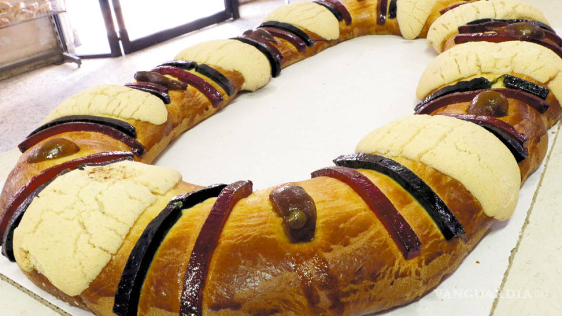 Panadería de Saltillo tiene 100 años de elaborar la Rosca de Reyes