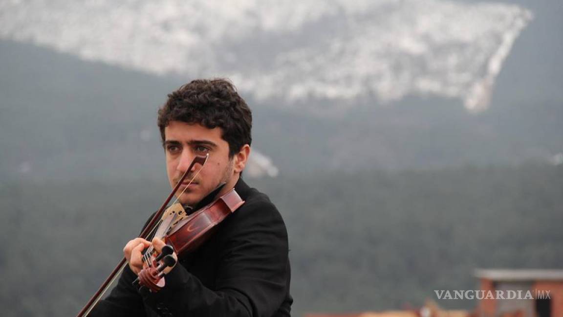 Violinista kurdo truncó sus sueños en el mar