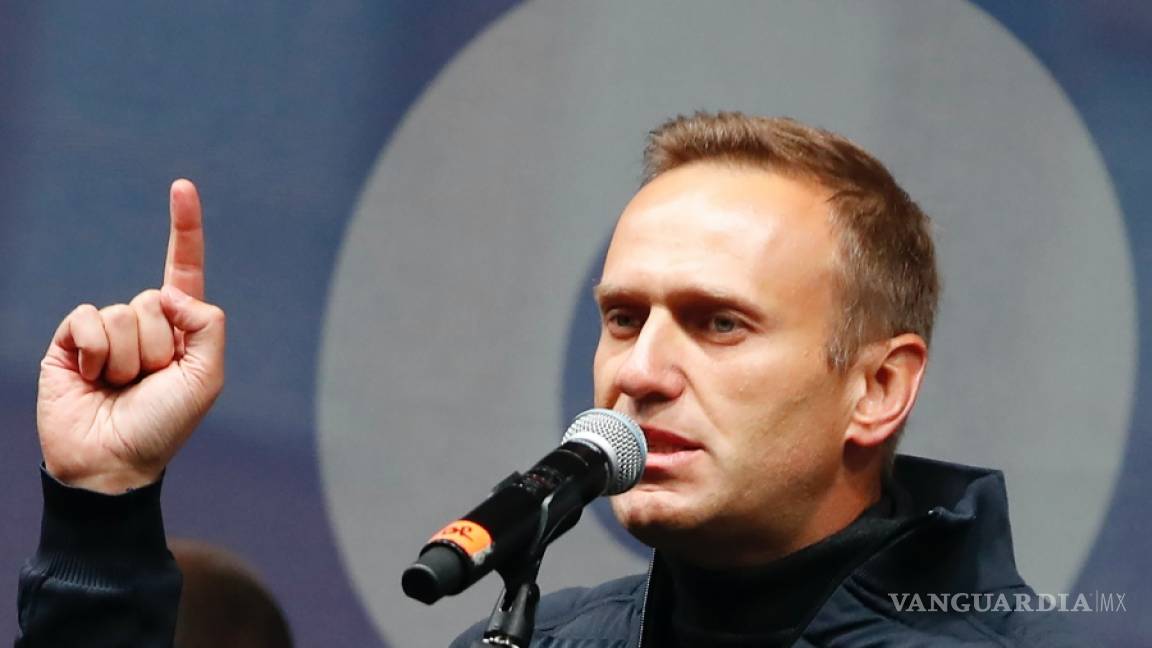 Alexei Navalni despierta del coma y su estado mejora, según médicos berlineses