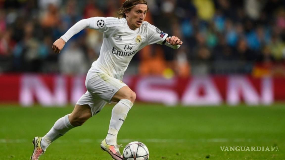 Luka Modric amplía su contrato con el Real Madrid hasta 2020
