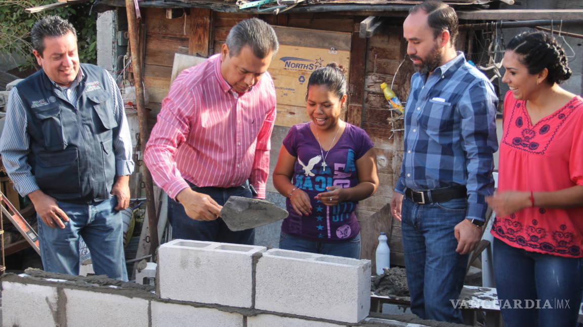 Alcalde de Torreón pone en marcha programa de mejoramiento de vivienda