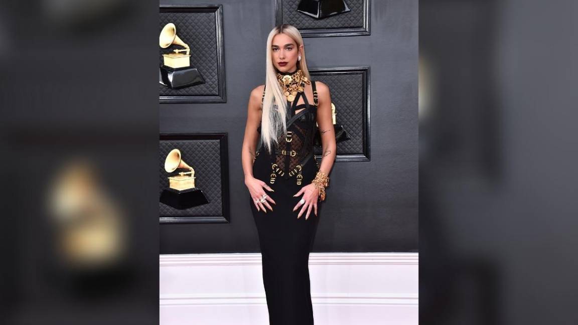 Sexy y elegante, la combinación con la que Dua Lipa deslumbró Las Vegas. $!Sexy y elegante, la combinación con la que Dua Lipa deslumbró Las Vegas.
