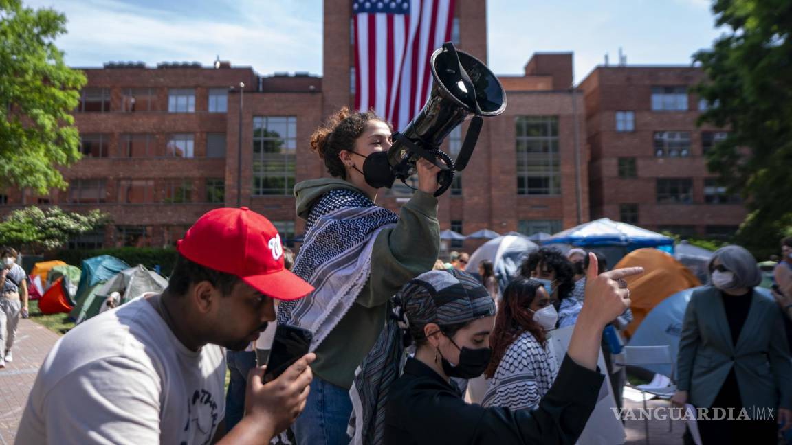 ¿Qué significa la Primera Enmienda para las protestas en los campus universitarios?