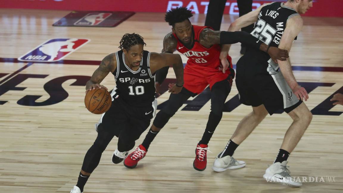 Los Spurs no bajan la guardia y vencen a Rockets