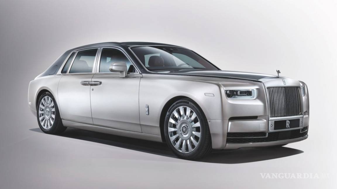 Rolls-Royce presentó el auto más lujoso que ha diseñado en su historia