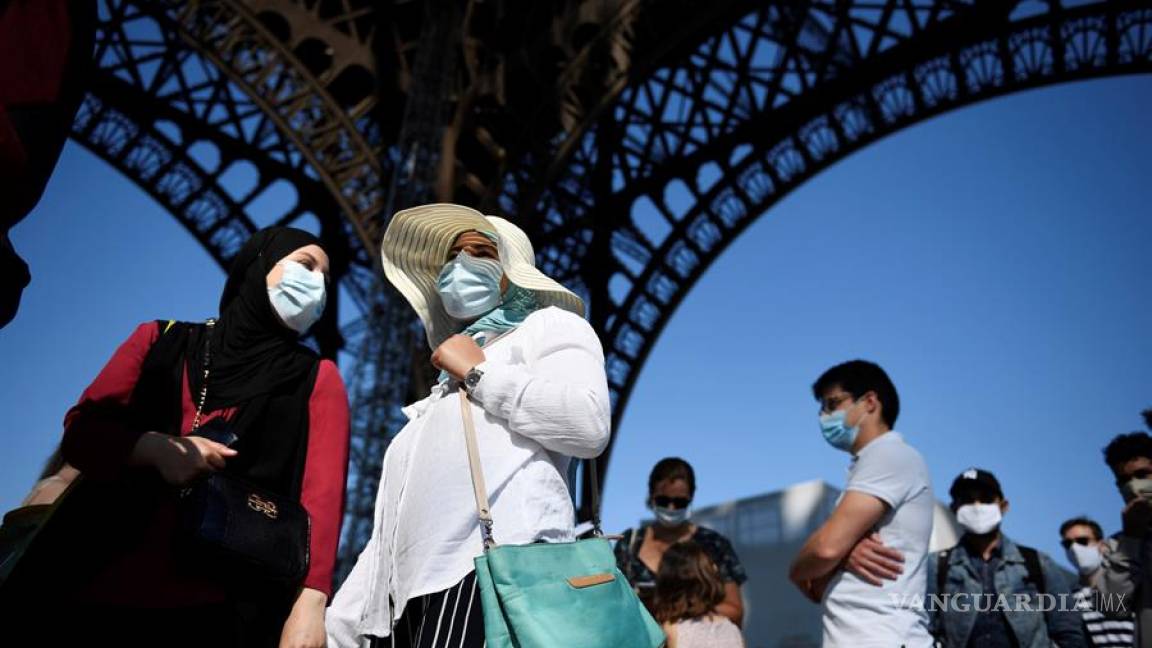 Tras estar cerrada tres meses por la pandemia del coronavirus en Francia la Torre Eiffel vuelve a recibir turistas