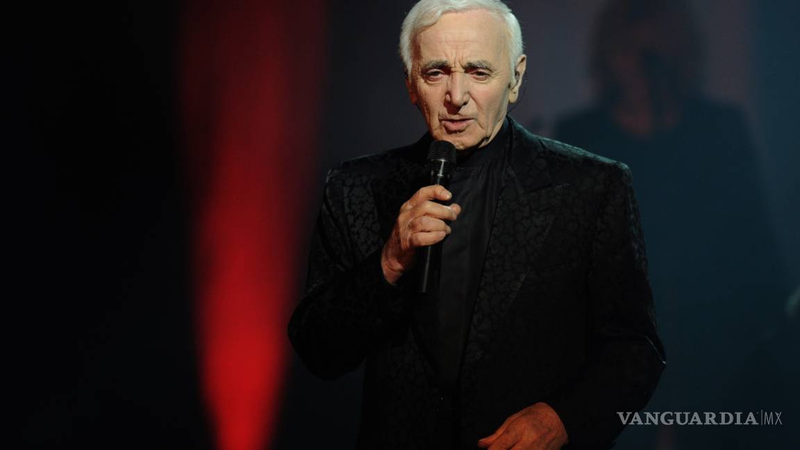 Charles Aznavour tiene su estrella en el Paseo de la Fama