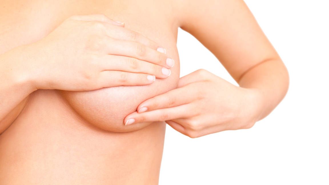¿Cómo prevenir el cáncer de mama? paso a paso en este video