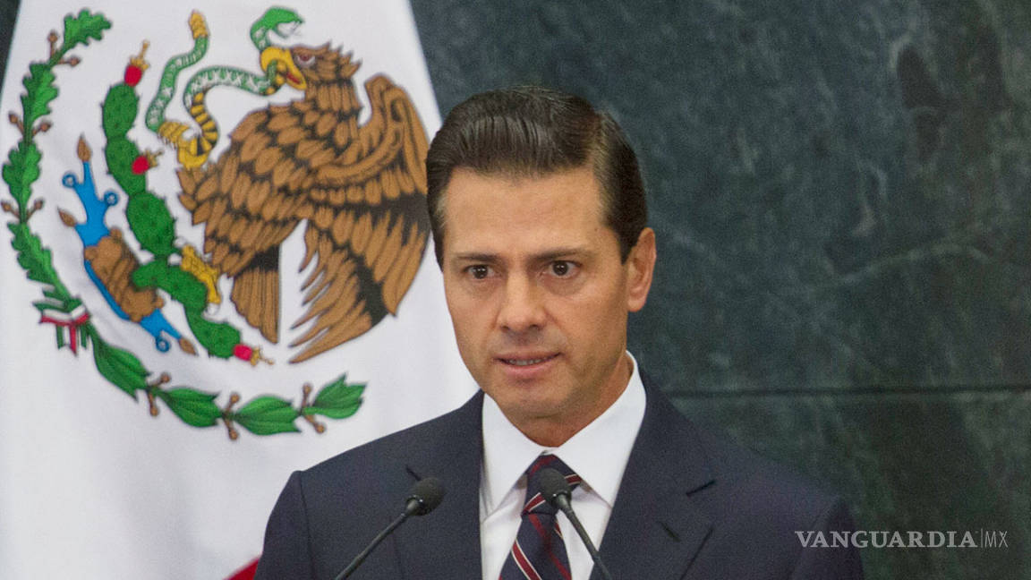 Peña Nieto mejora su calificación, pero 80% de mexicanos cree que no tiene las riendas del país