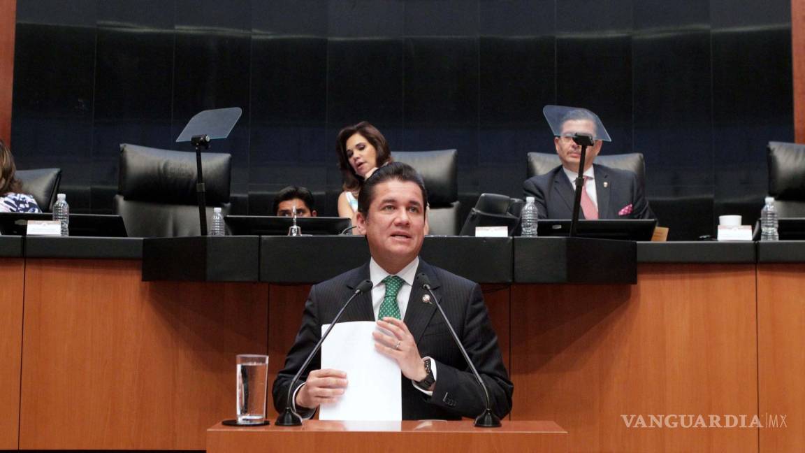 Carlos Puente confirma aspiración presidencial para el 2018