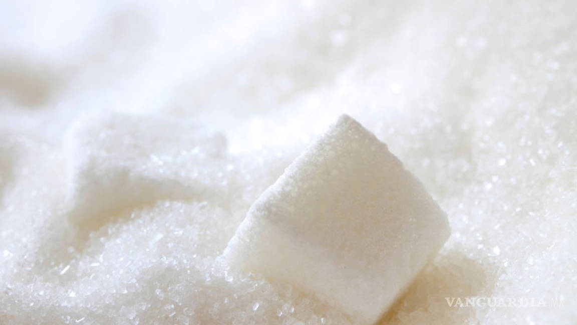 Consumir azúcar en exceso causa ansiedad y estrés en los hombres