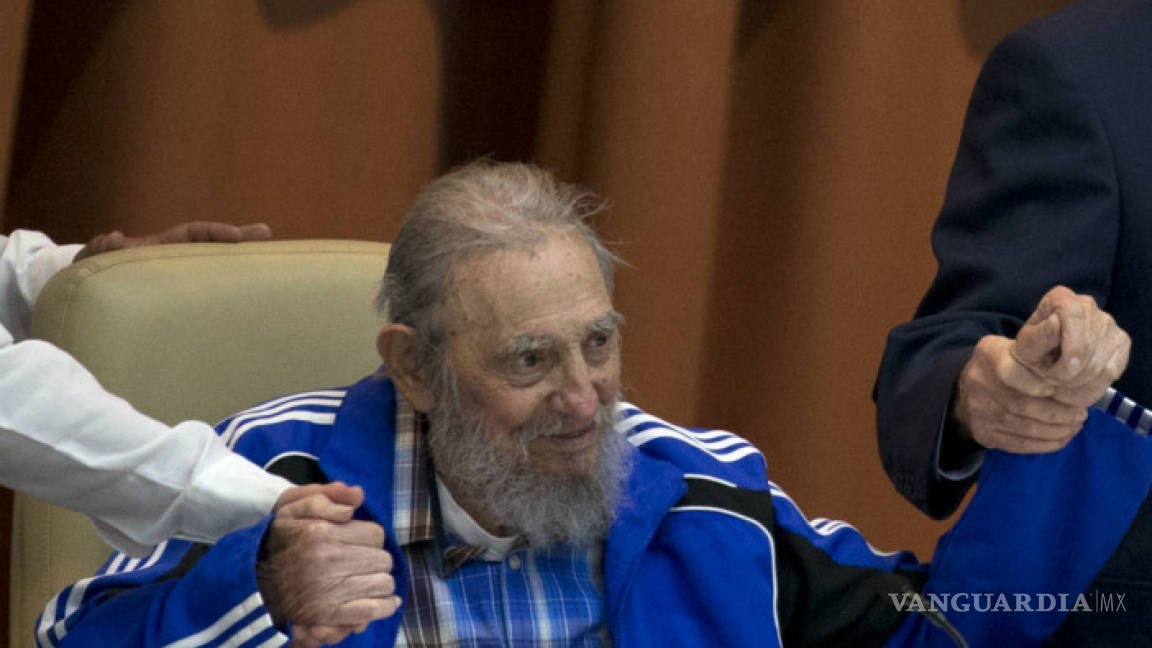 Fidel Castro pide a Cuba proseguir su legado