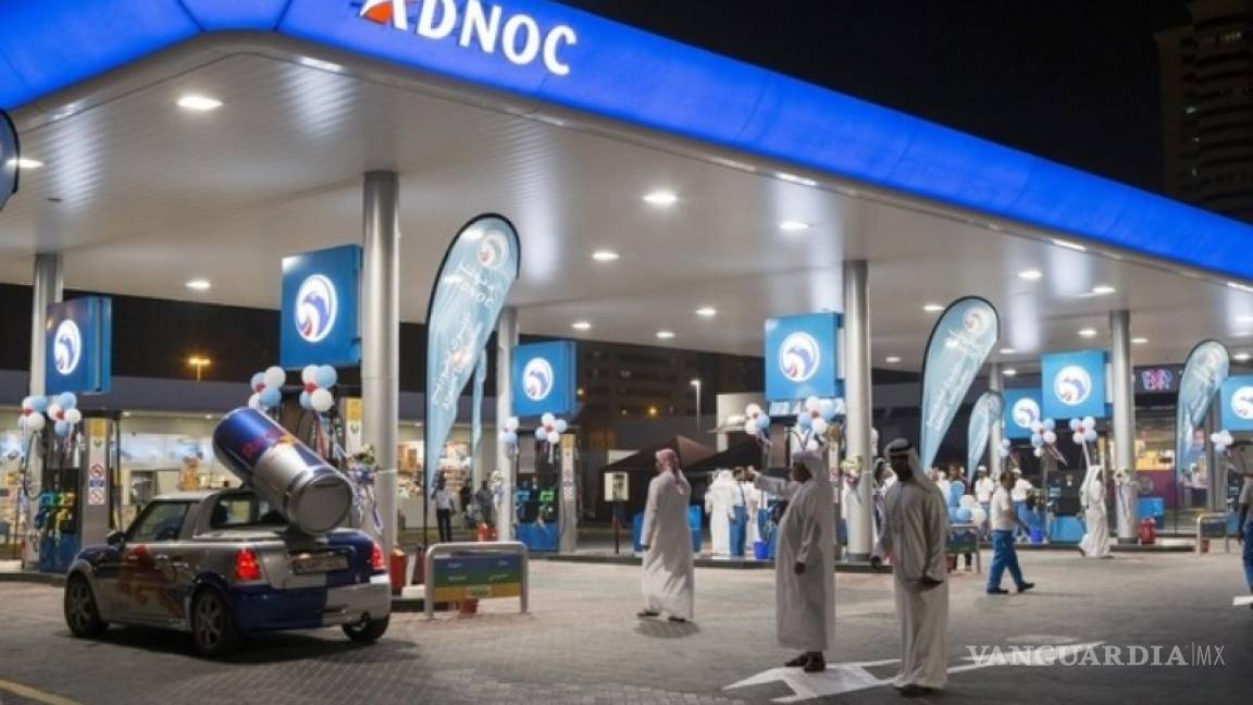 Abren en Dubái la primera gasolinera solar