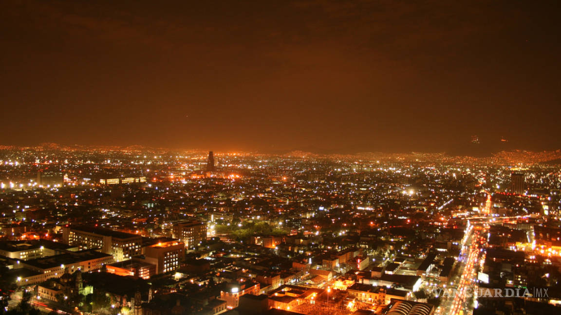 México registra los niveles más altos de contaminación lumínica del mundo, según experto