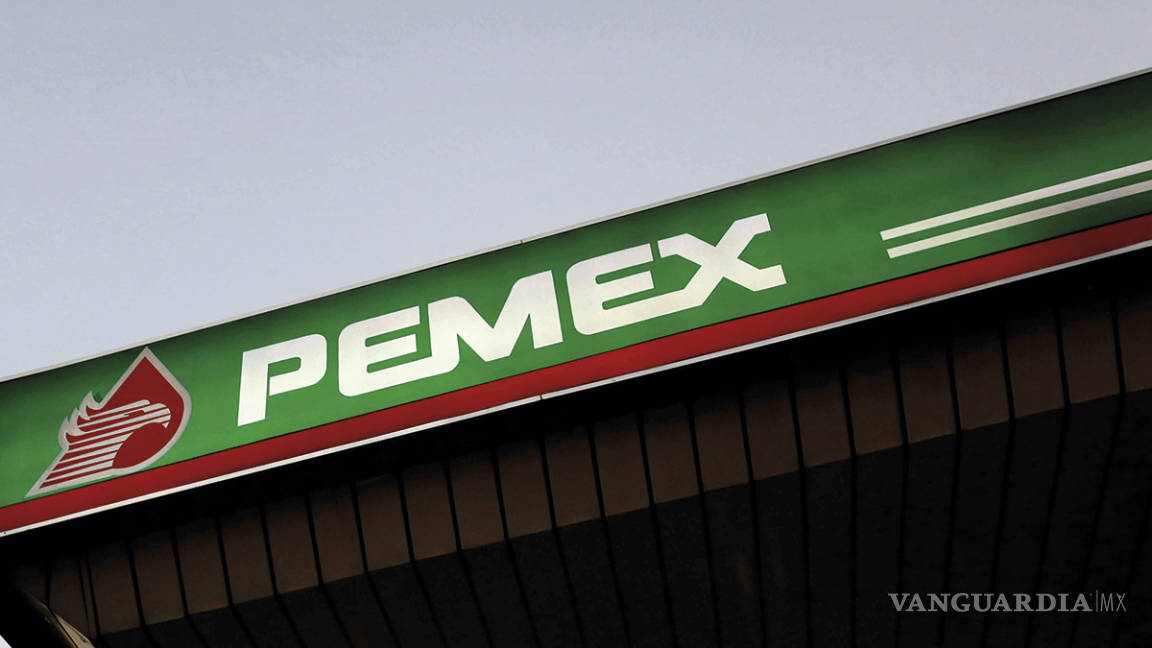 Pemex contrata coberturas petroleras por primera vez