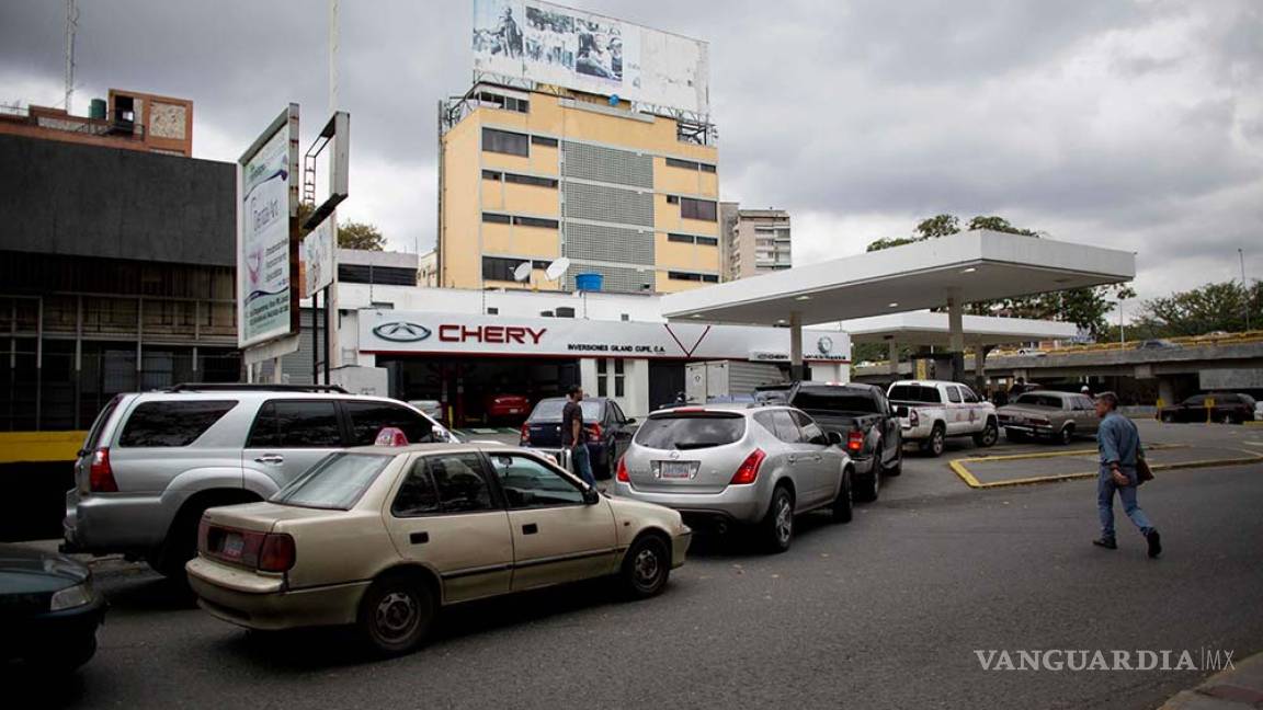 Hay escasez de gasolina en Venezuela