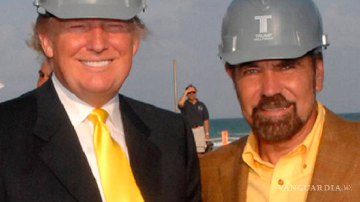 El muro “es la cosa más idiota que he visto”: multimillonario latino y amigo de Trump