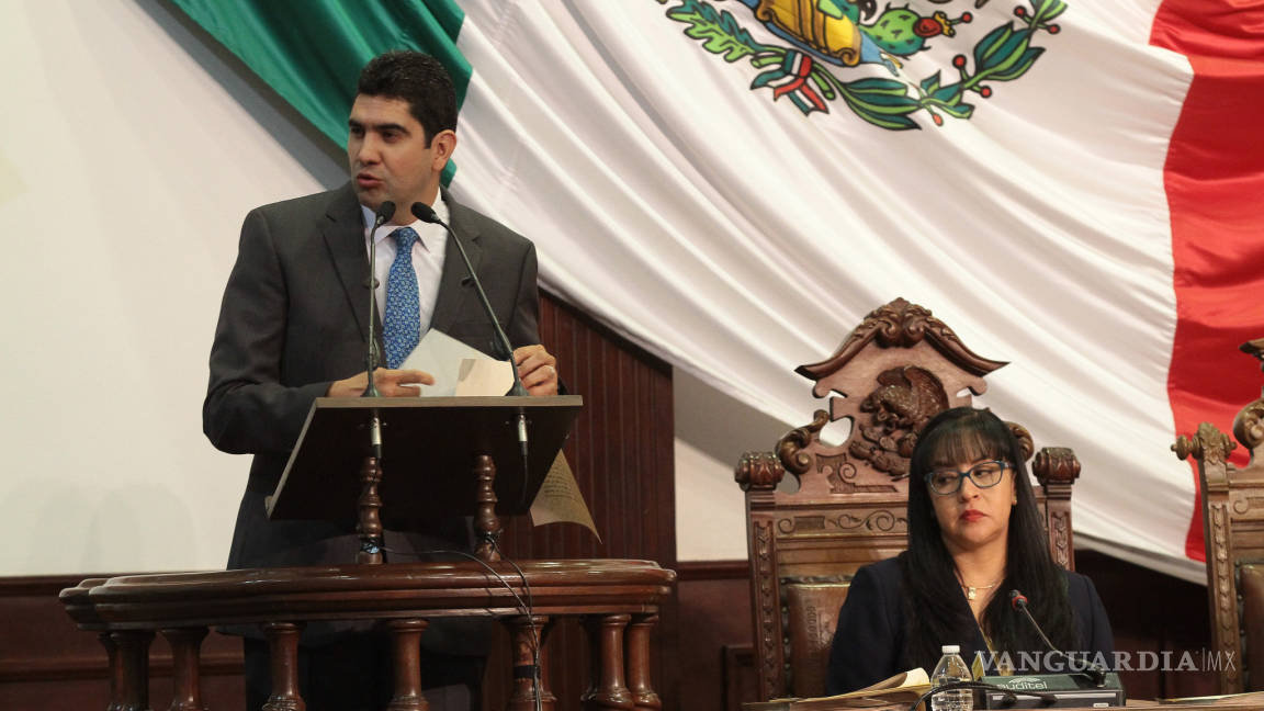 Exhorta PAN a notarios a ampararse contra asignación de fíats en Coahuila