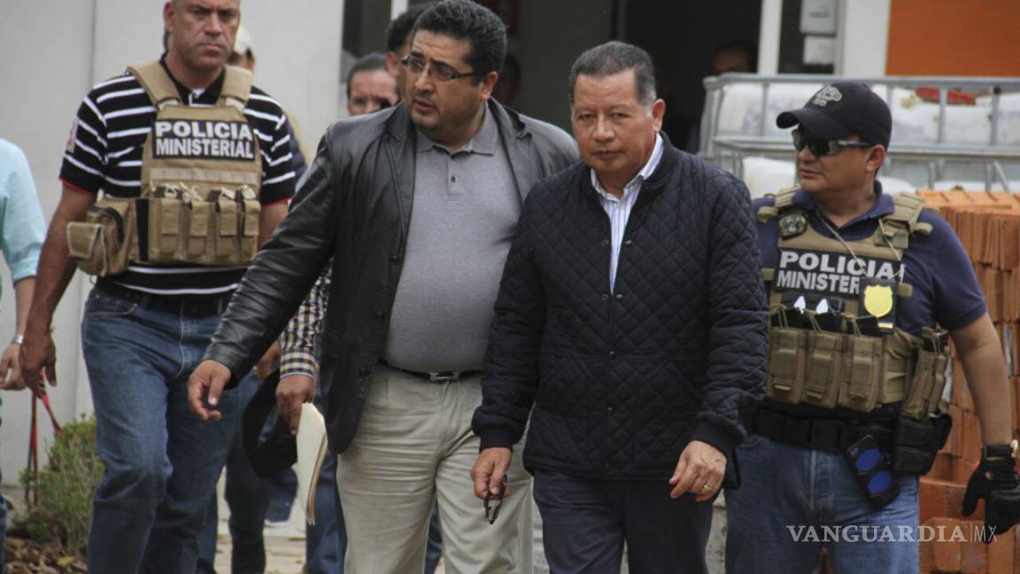 Flavio Ríos, ex Gobernador interino de Veracruz, seguirá su proceso judicial en casa