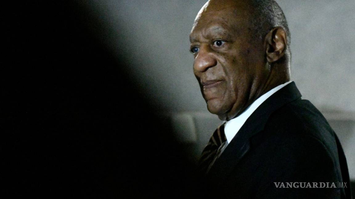 Sigue sin veredicto el caso de Bill Cosby; aumenta tensión