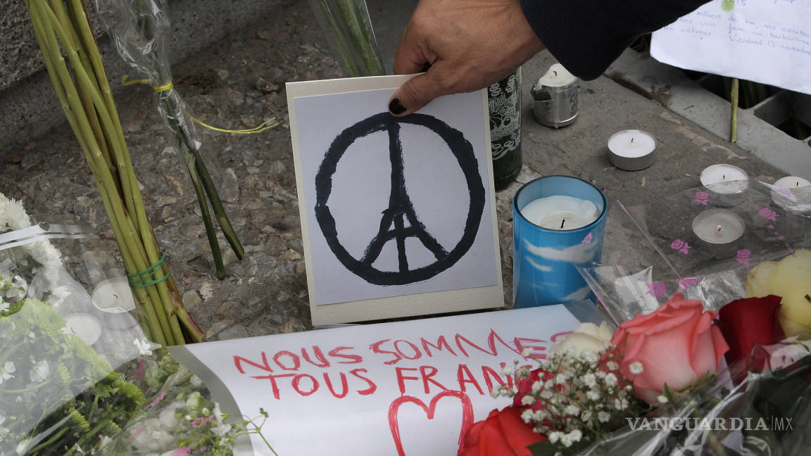 Los rumores que circularon en redes sociales tras atentados en París y no debes creer