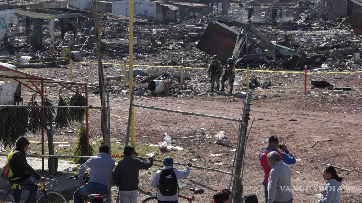 Suman 36 muertos por explosión en Tultepec