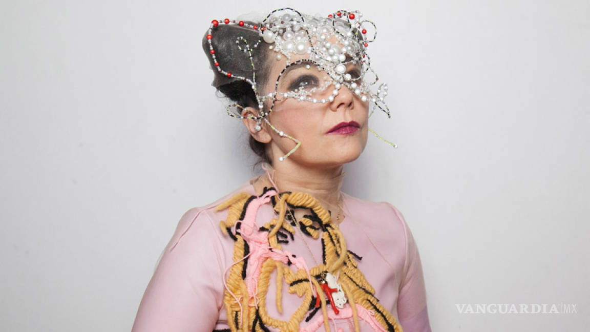 Björk pisará tierras aztecas