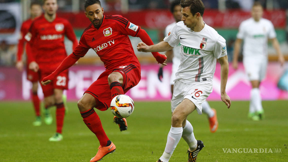 Sin Chicharito, Leverkusen rescata empate 3-3 ante Augsburgo